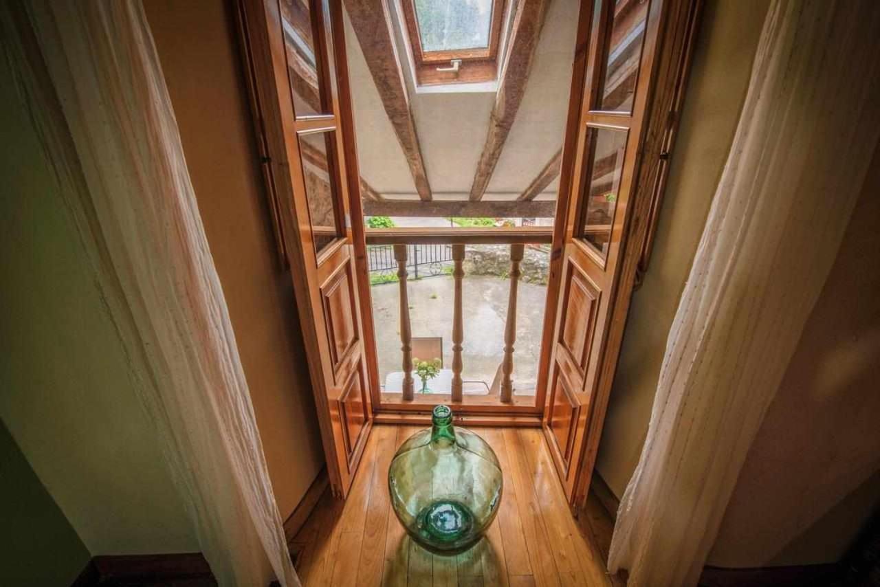 Casa Rural La Carrozal Senda Del Oso Orelleiru エクステリア 写真