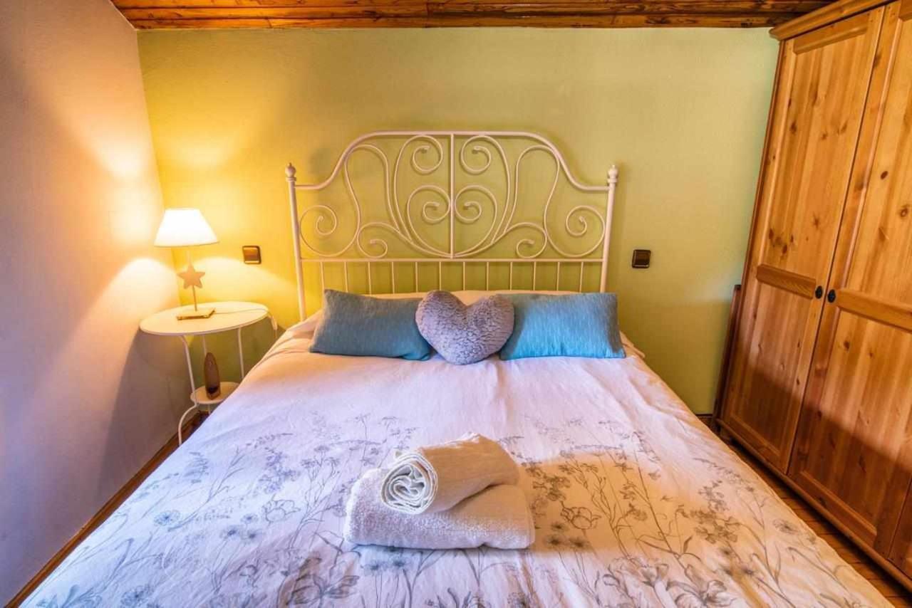 Casa Rural La Carrozal Senda Del Oso Orelleiru エクステリア 写真