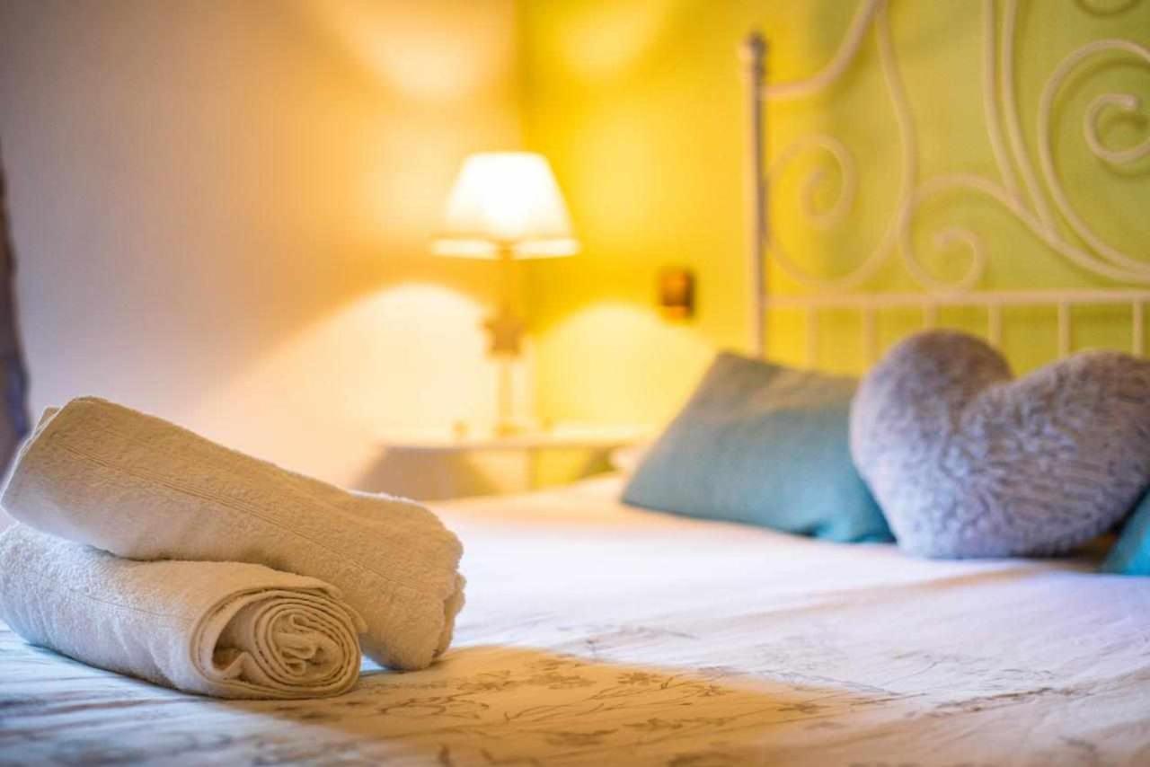 Casa Rural La Carrozal Senda Del Oso Orelleiru エクステリア 写真